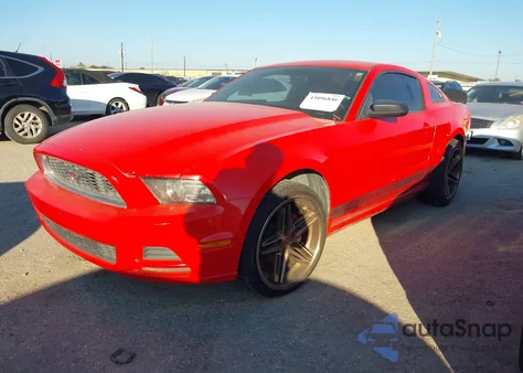 2013 Ford Mustang V6 from USA, damaged, VIN 1ZVBP8AM2D5273774